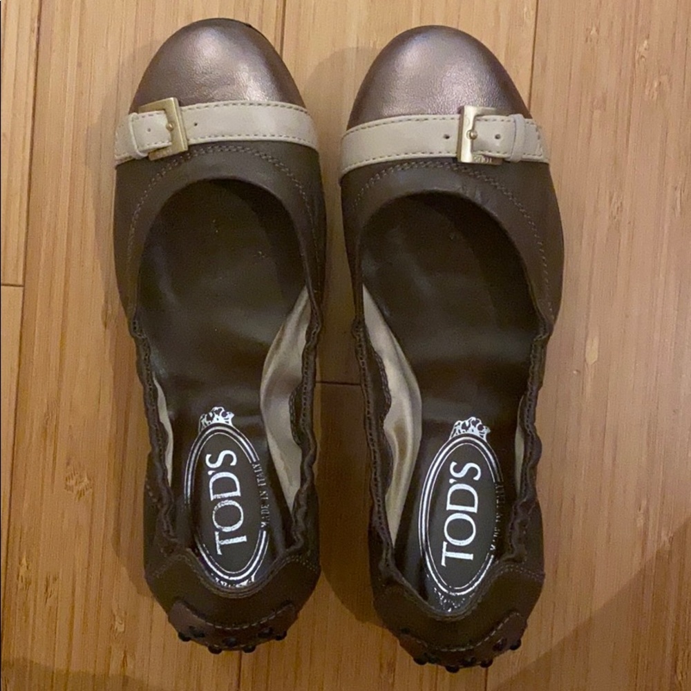 Tod’s ballerina flats